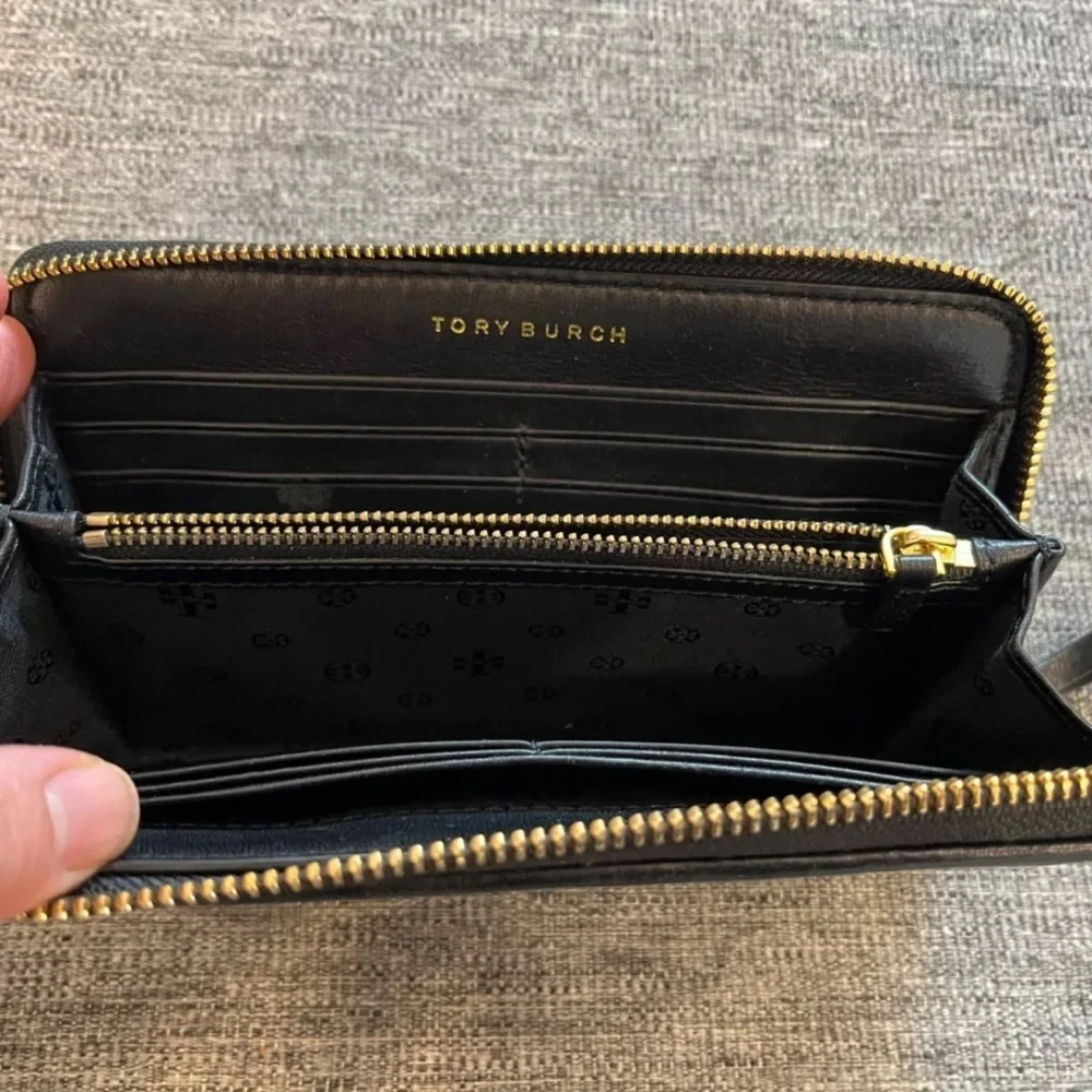 Tory Burch Alexa Zip continental wallet